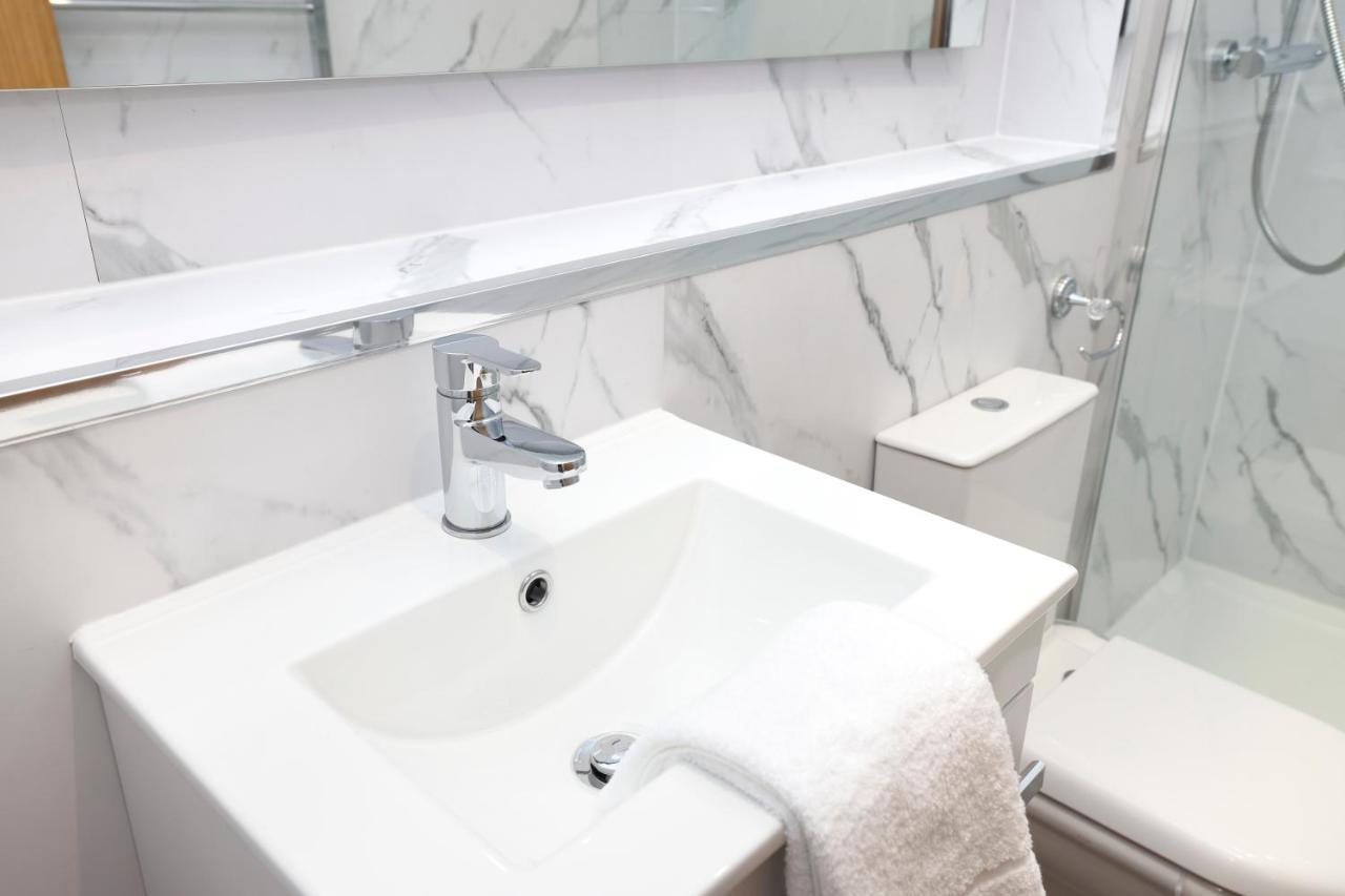 Stunning 2 Bed Apt Nr The Royal Mile & The Castle Единбург Екстер'єр фото